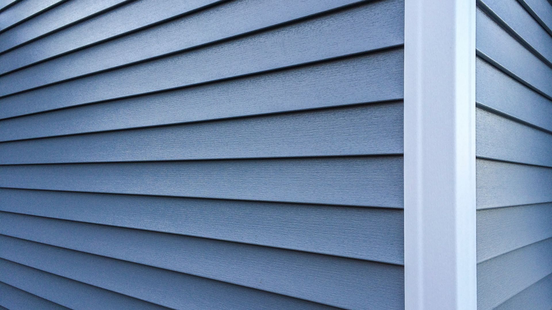 Home with modern siding